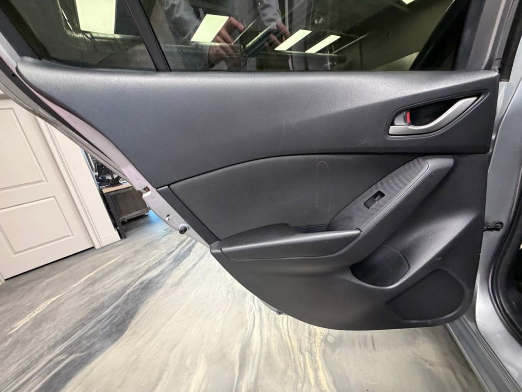 Used 2016 MAZDA MAZDA3 i Sport w/ Preferred Equipment Package image 44