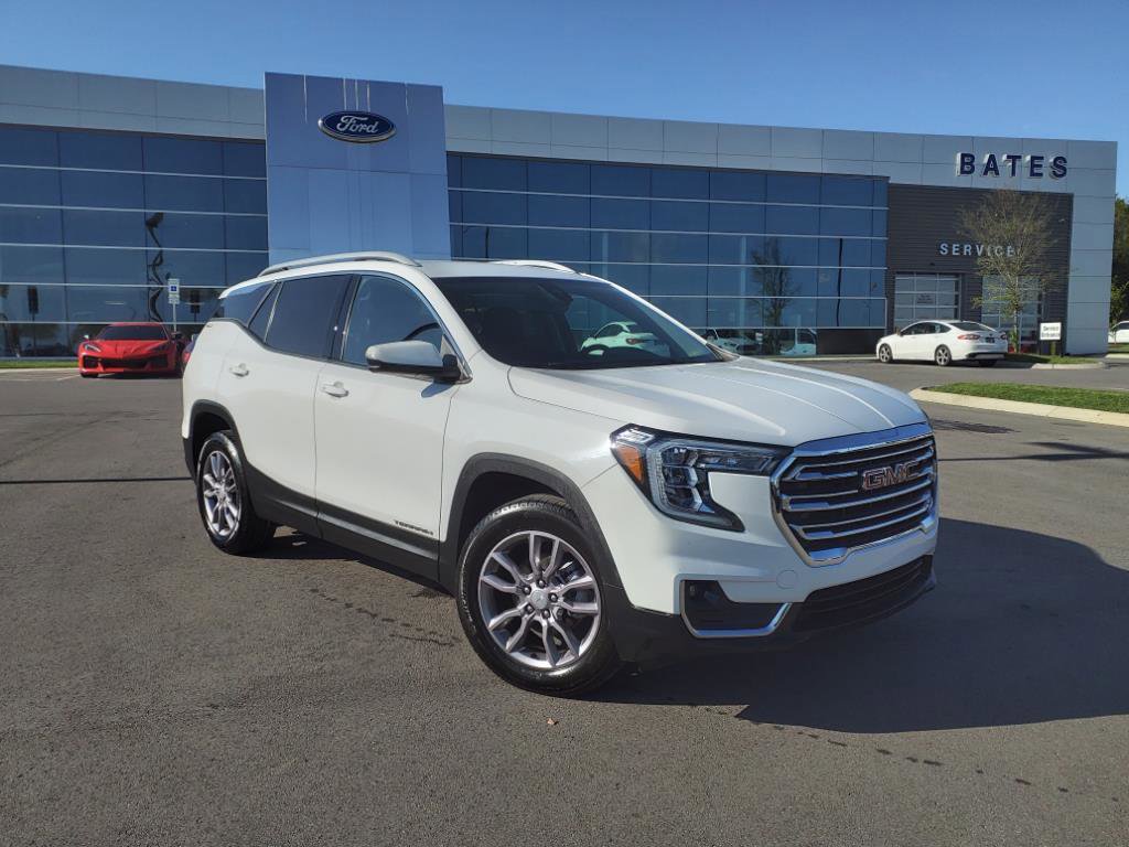 Used 2023 GMC Terrain SLT