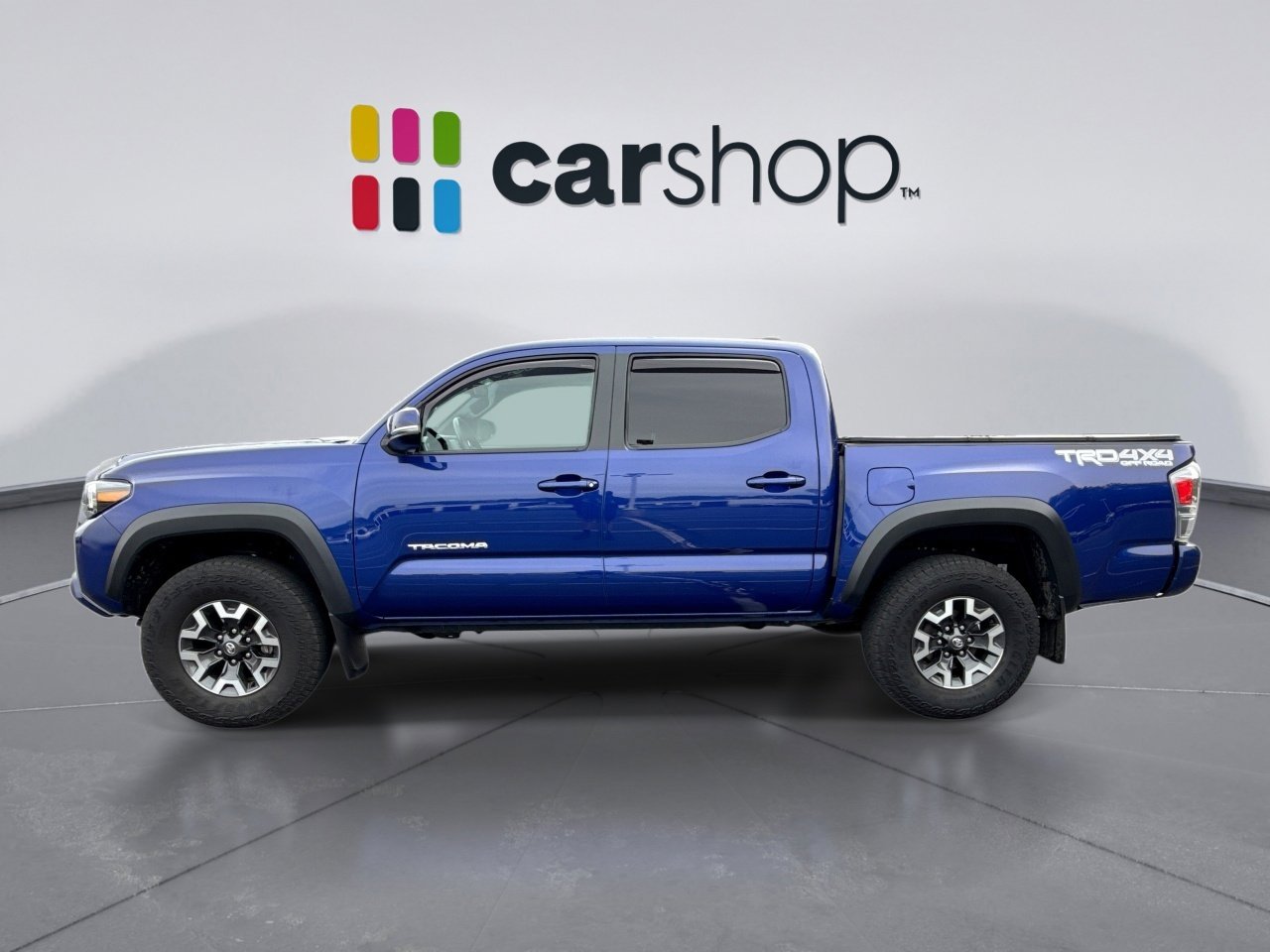 Used 2022 Toyota Tacoma TRD Off-Road image 2