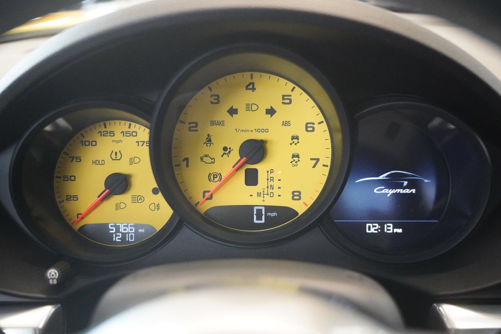 Used 2021 Porsche 718 Cayman RWD image 18