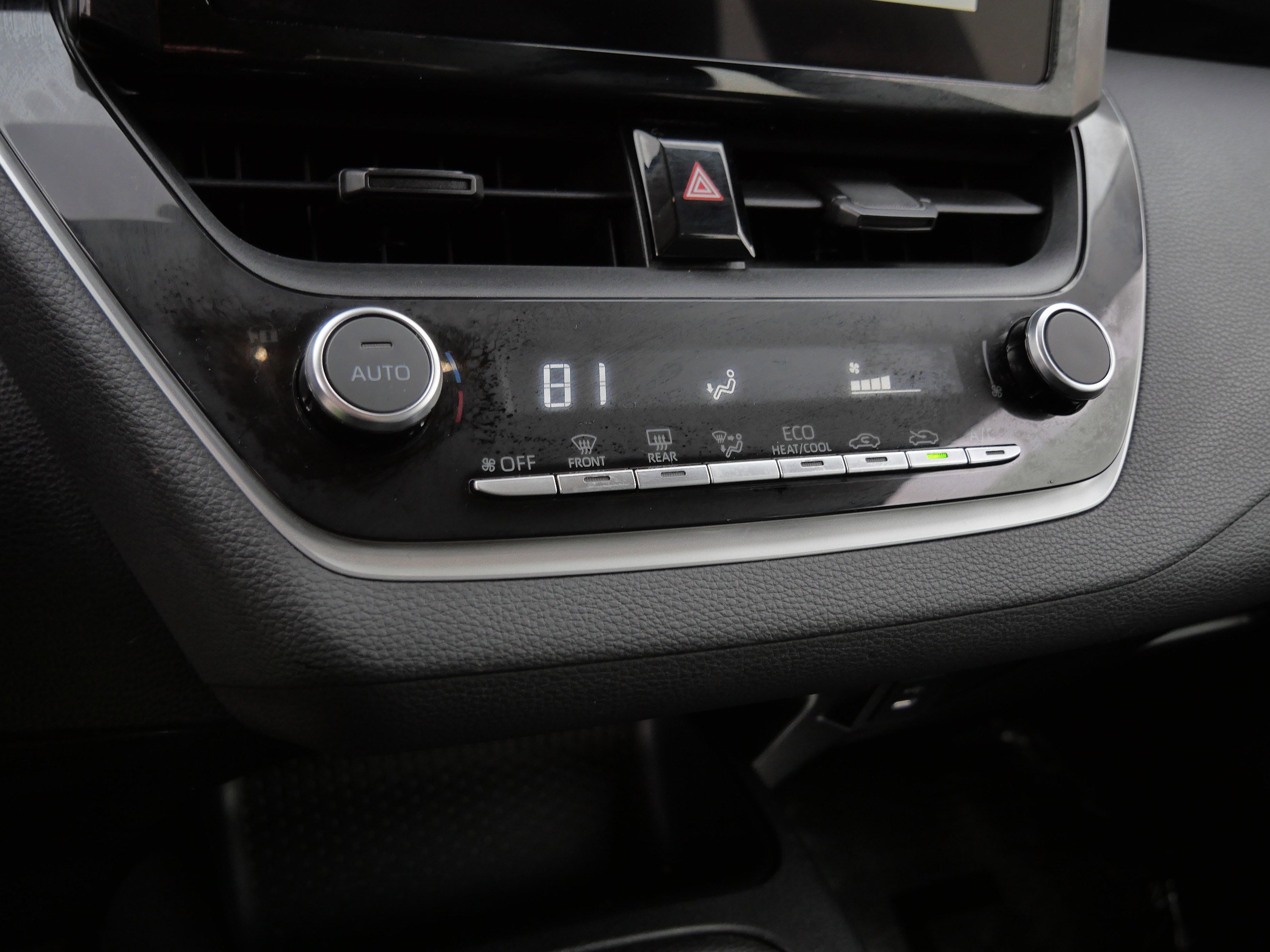 Certified 2023 Toyota Corolla LE image 24