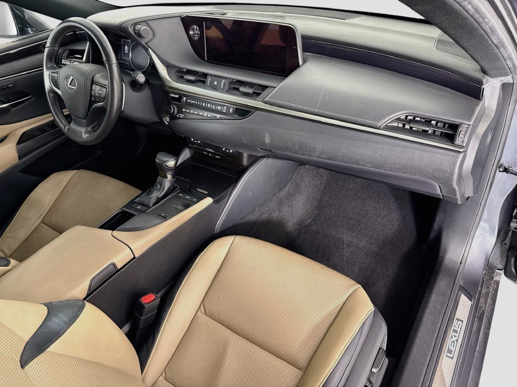 Used 2019 Lexus ES 350 w/ Premium Package FWD image 17