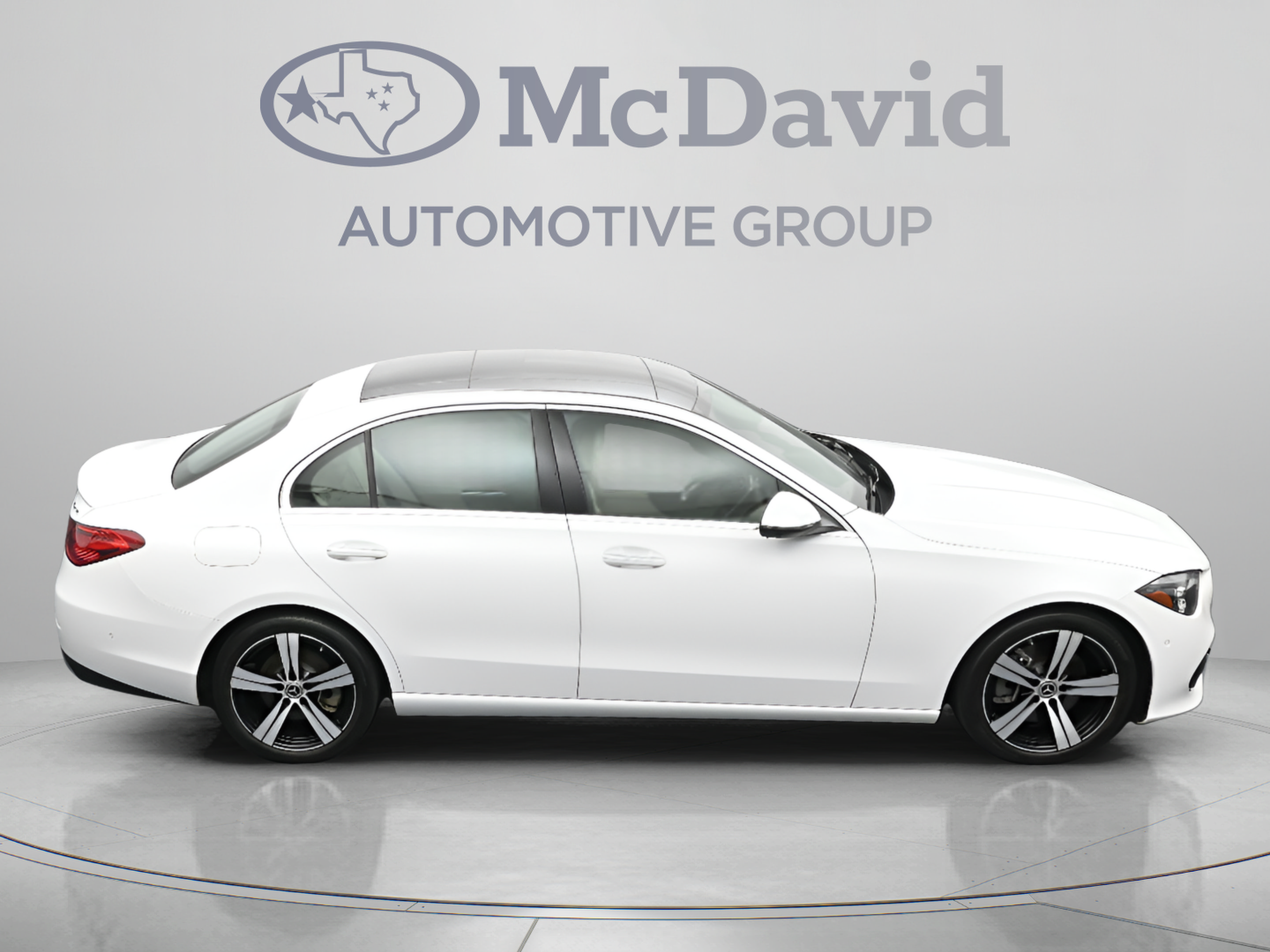 Used 2023 Mercedes-Benz C 300 4MATIC Sedan image 40