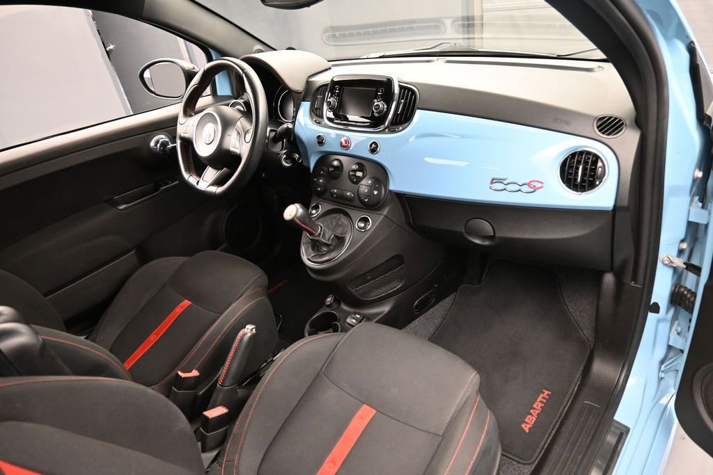 Used 2017 FIAT 500 Abarth w/ Popular Equipment Package FWD image 27