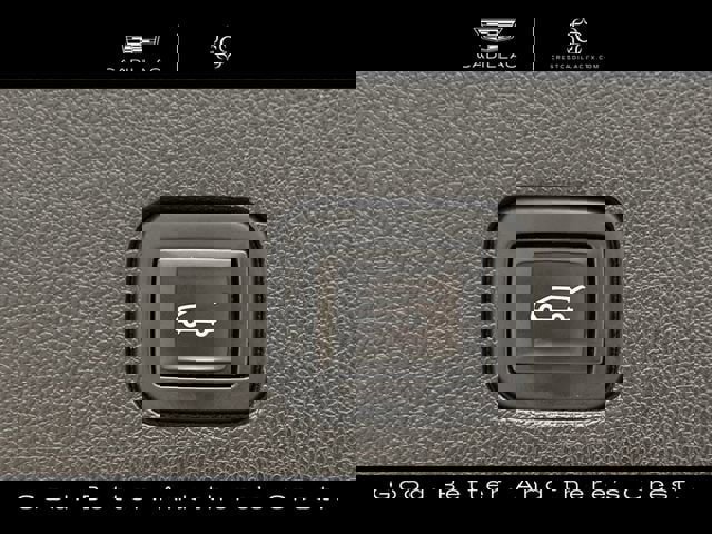 Used 2022 Cadillac XT6 Premium Luxury w/ Technology Package image 32