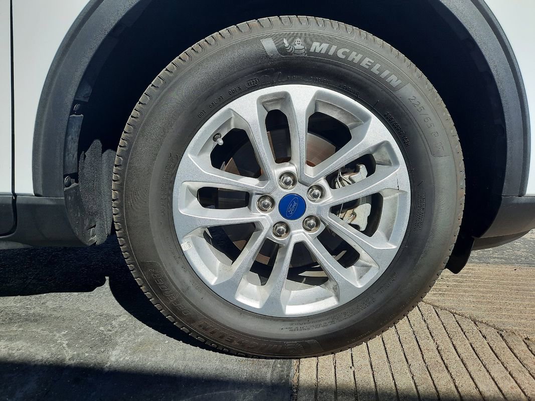 Used 2020 Ford Escape SE AWD/4WD image 18
