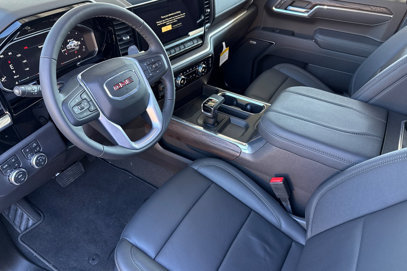 New 2026 GMC Sierra 1500 SLT w/ SLT Premium Plus Package AWD/4WD image 11