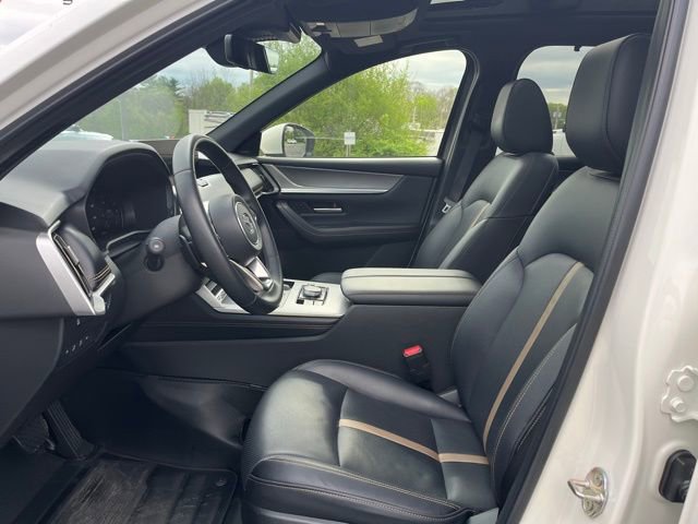 Used 2024 MAZDA CX-90 3.3 Turbo w/ Premium Plus Pkg image 16