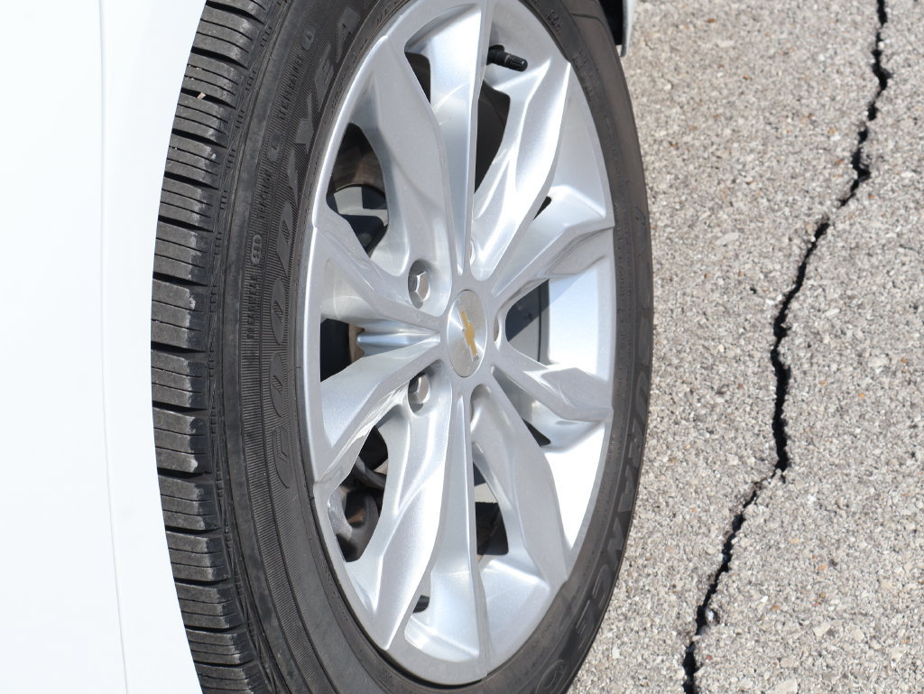 Used 2024 Chevrolet Malibu LT FWD image 38