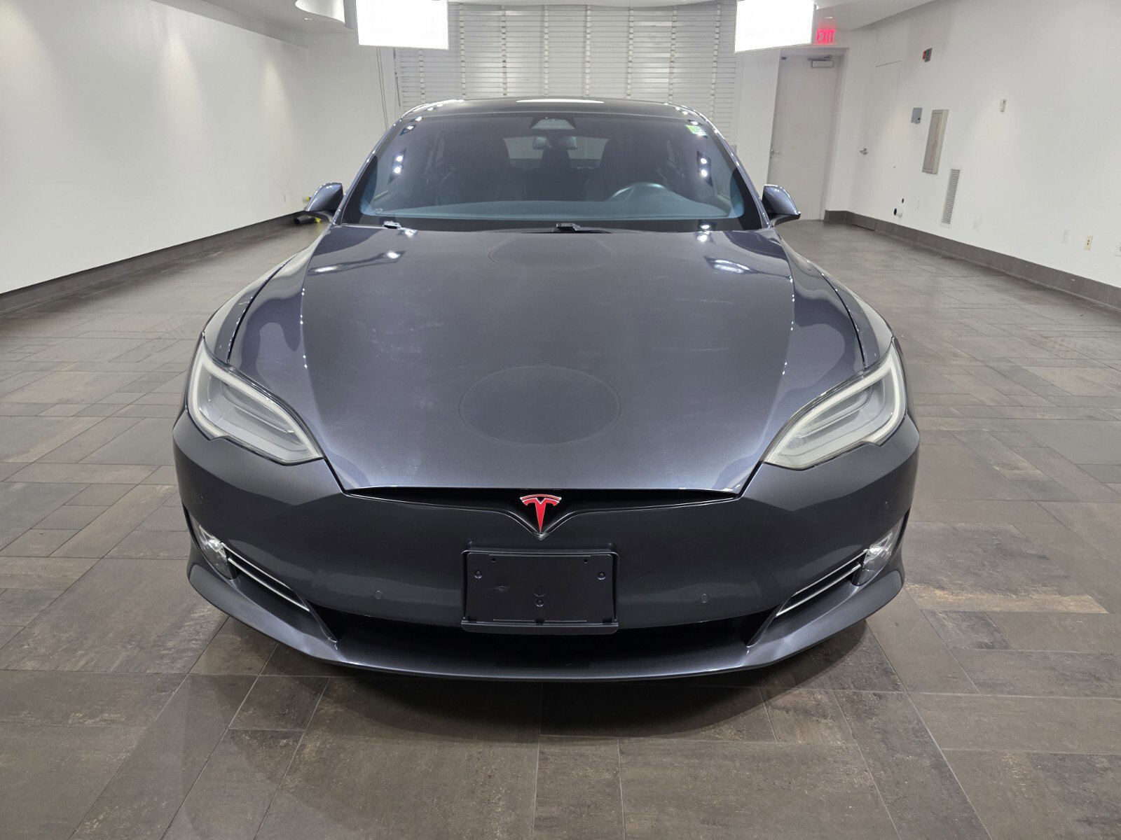 Used 2020 Tesla Model S Long Range Plus image 2