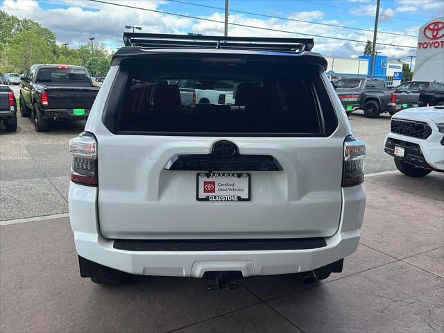 Certified 2020 Toyota 4Runner Venture w/ Moonroof Package AWD/4WD image 5