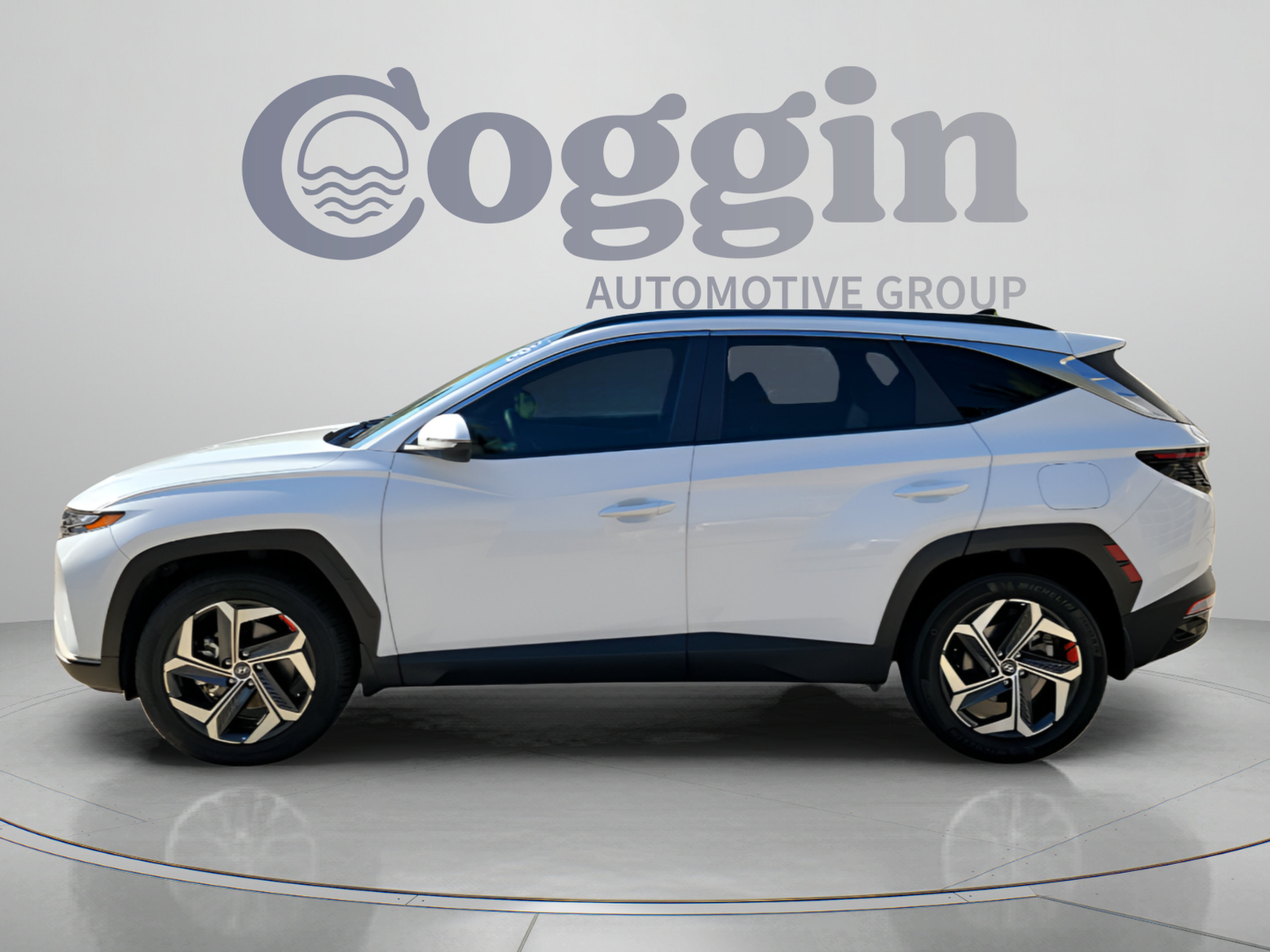 Certified 2023 Hyundai Tucson SEL w/ Cargo Package AWD/4WD image 2