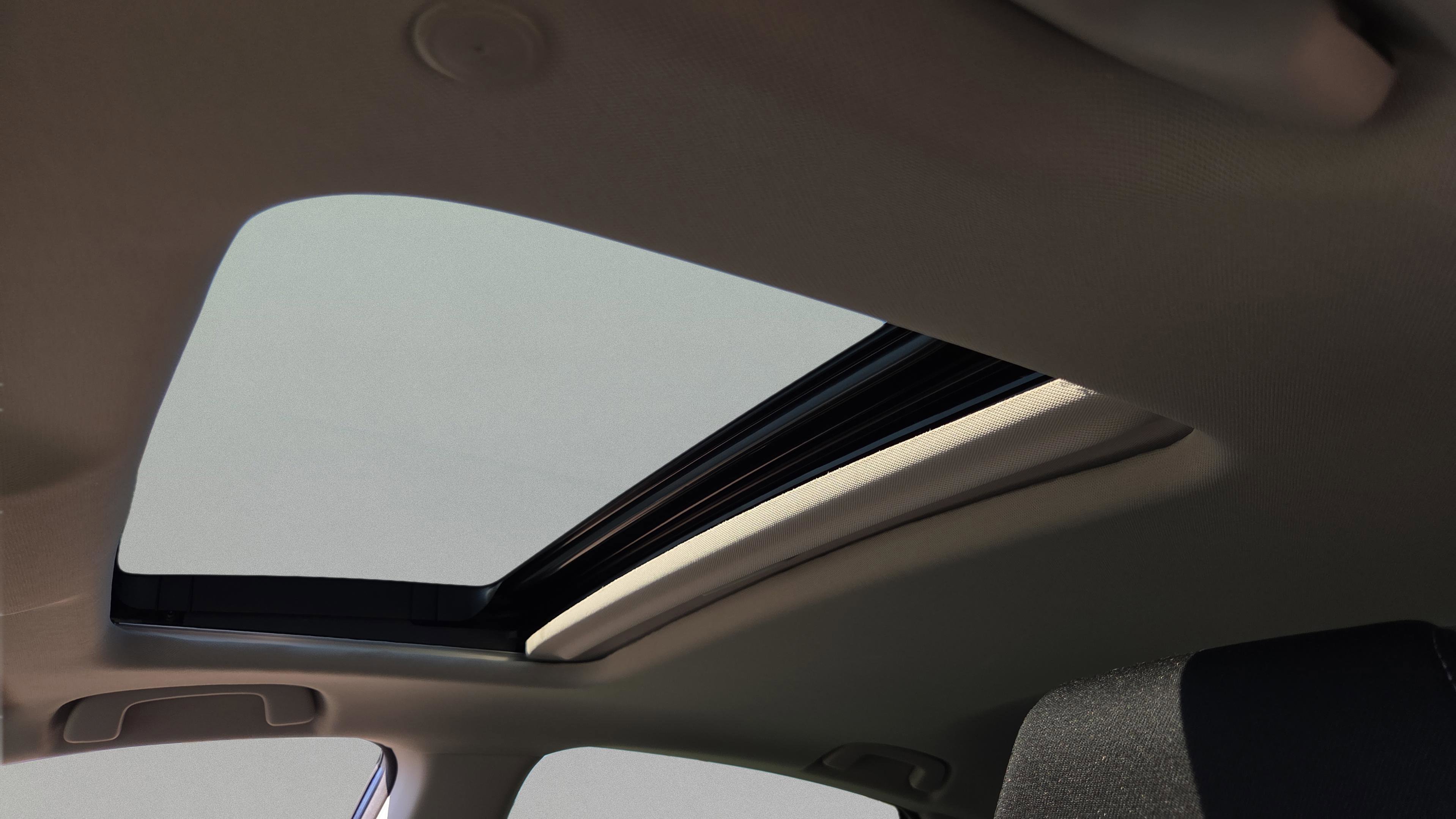 Used 2023 Honda Accord EX image 13