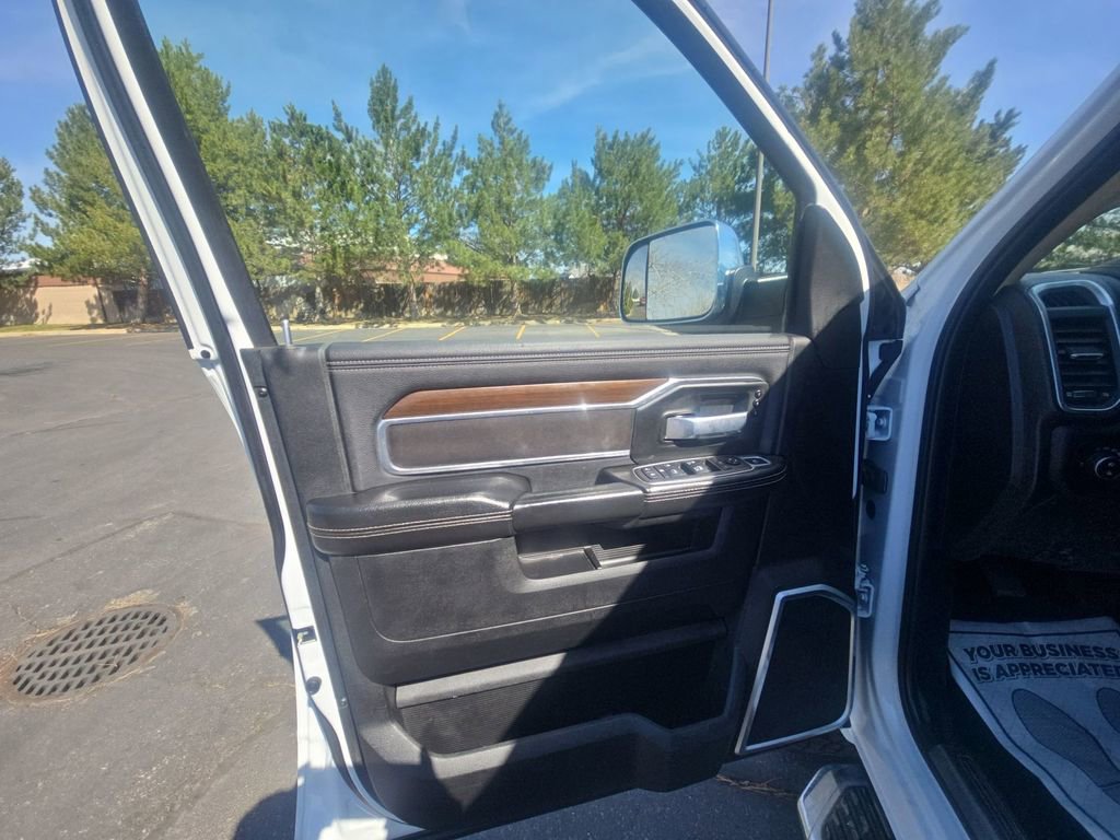 Used 2022 RAM 3500 Laramie image 27