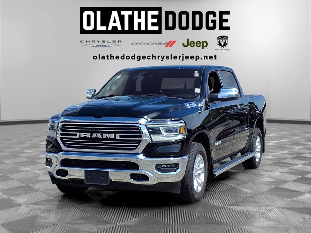 Used 2023 RAM 1500 Laramie AWD/4WD image 1