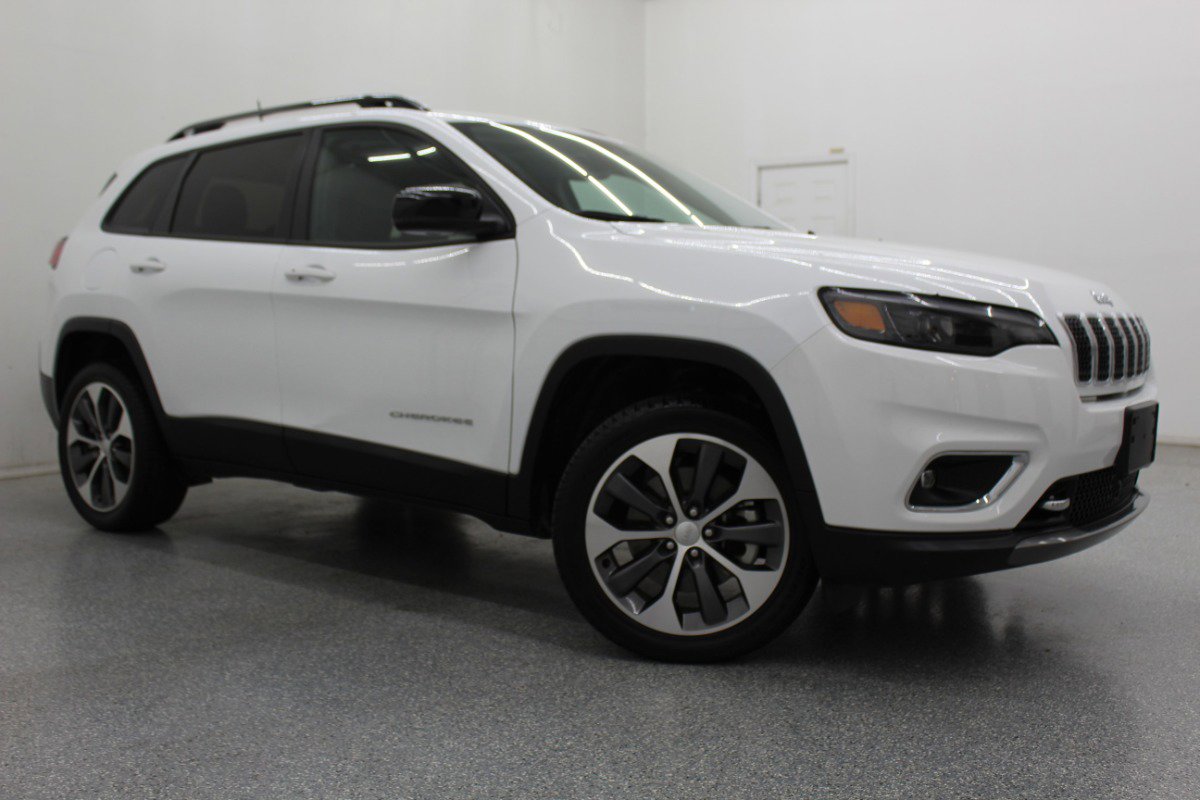 Used 2022 Jeep Cherokee Limited w/ Elite Package