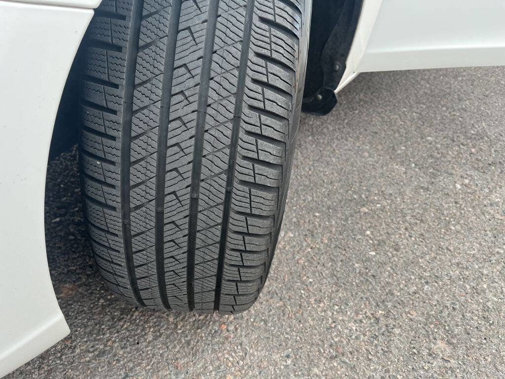 Used 2017 Volvo S60 T5 Dynamic image 26