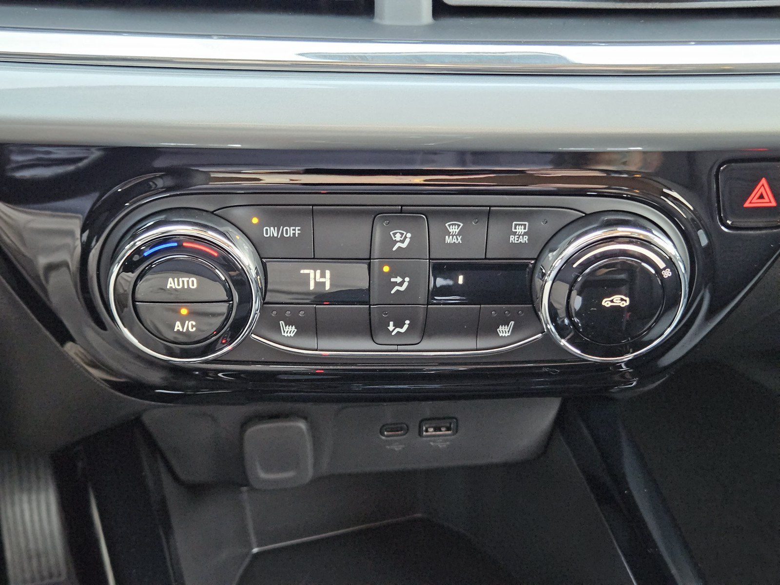 New 2026 Chevrolet Trax LT w/ Driver Confidence Package FWD image 14