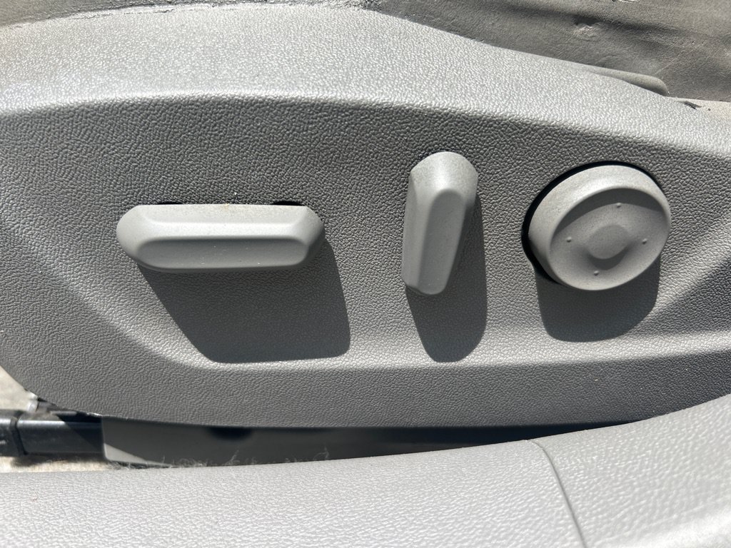 Used 2013 Chevrolet Malibu Eco w/ Power Convenience Package FWD image 15