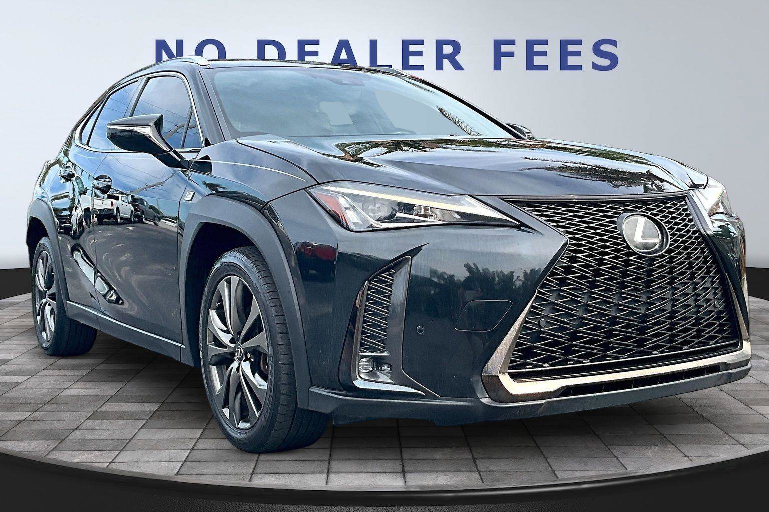 Used 2019 Lexus UX 200 F Sport w/ F Sport Premium Package image 3