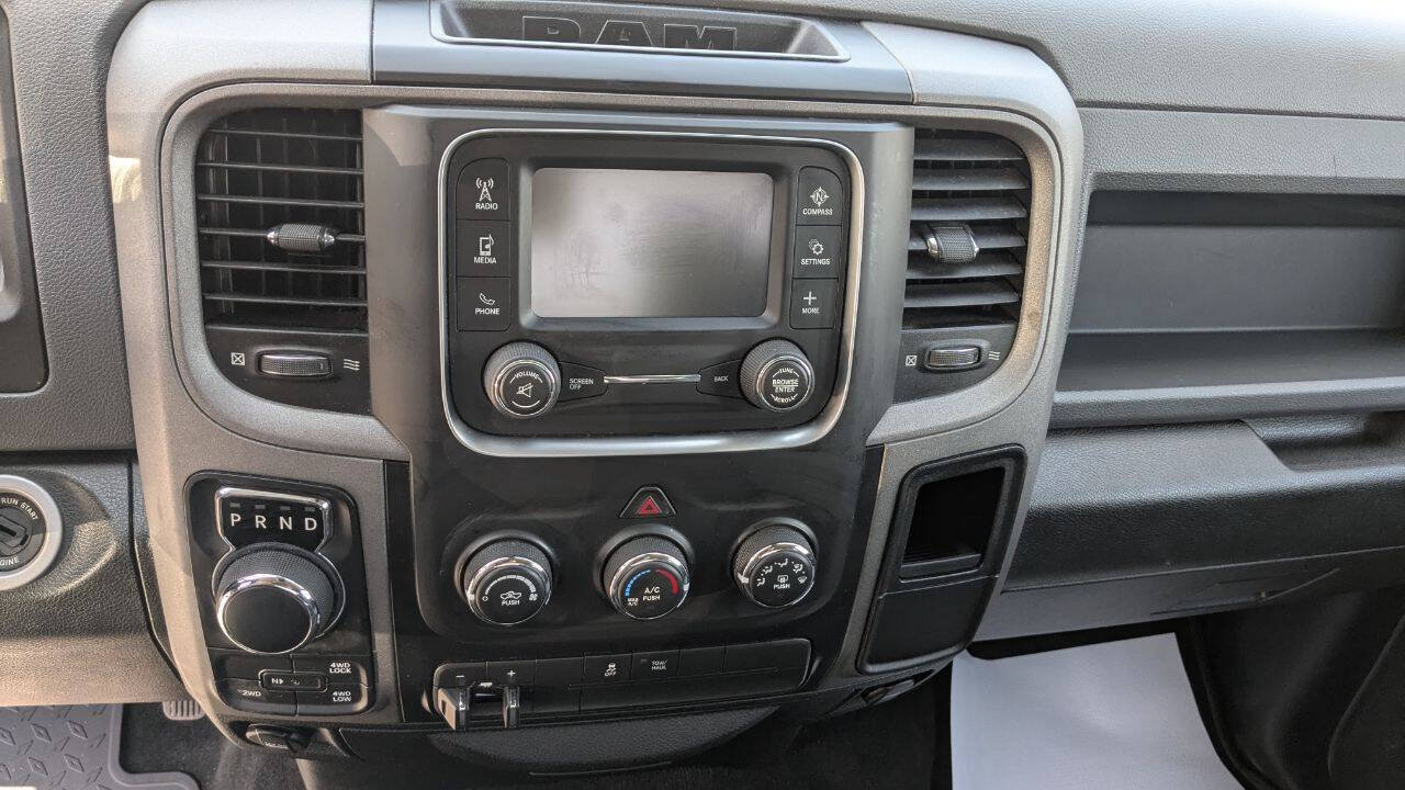 Used 2017 RAM 1500 Express AWD/4WD image 25