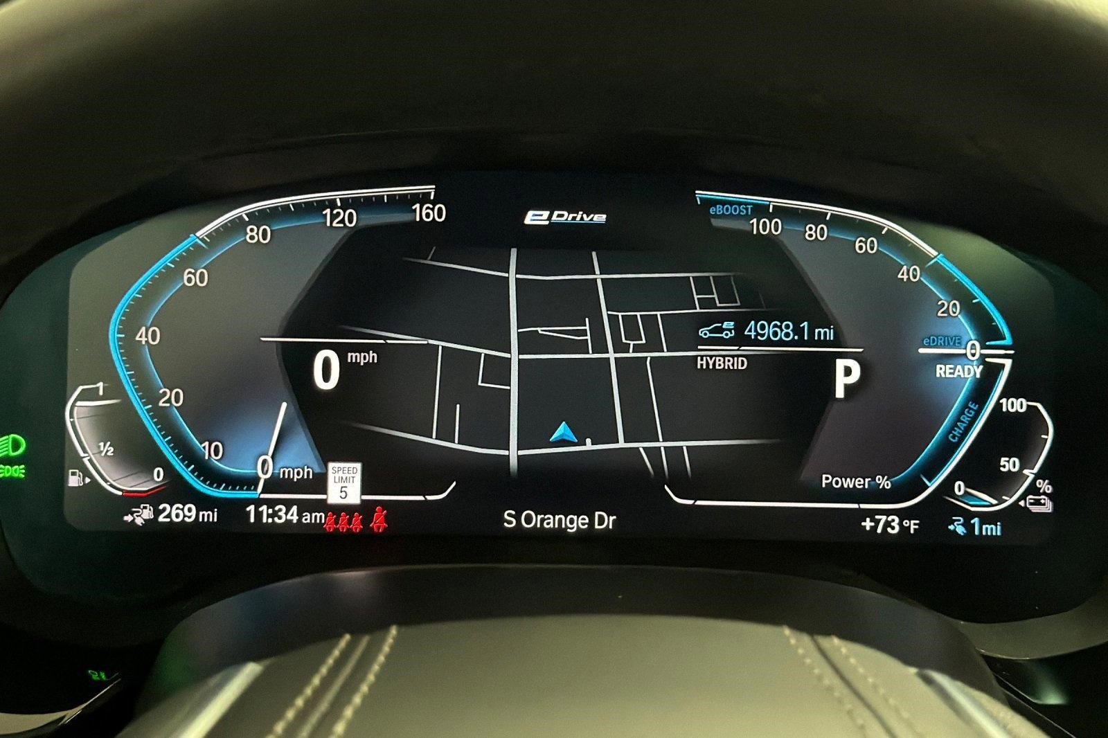 Used 2023 BMW 530e w/ Premium Package image 20