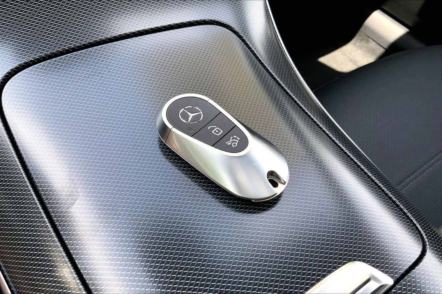 New 2026 Mercedes-Benz C 300 4MATIC Sedan image 21