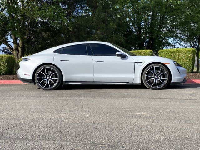 Used 2024 Porsche Taycan RWD image 2