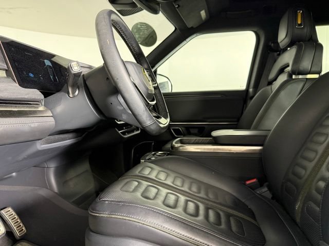 Used 2023 Rivian R1S Adventure AWD/4WD image 34