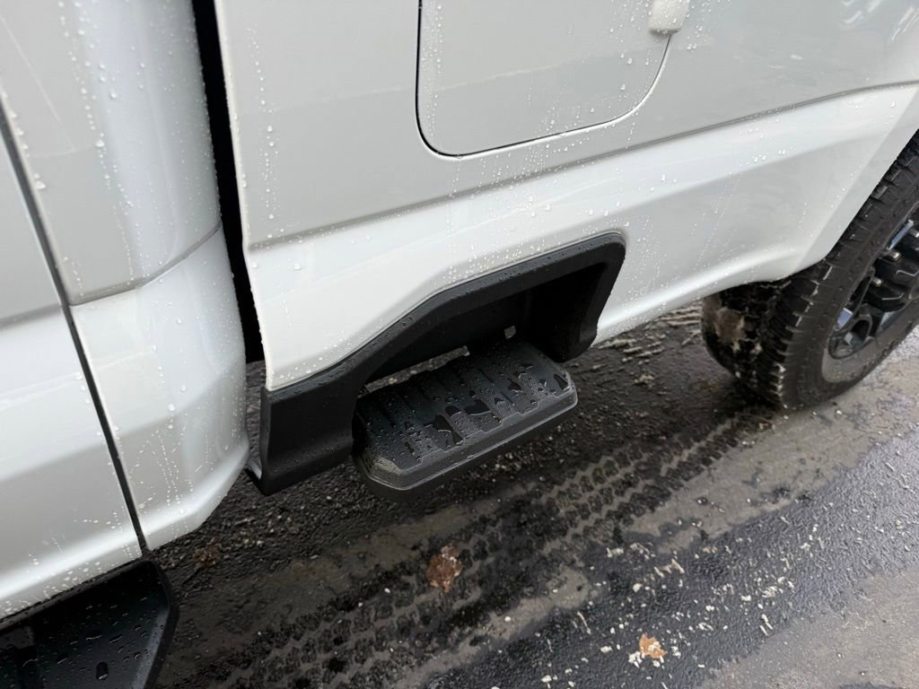 Used 2024 Ford F250 XLT w/ XLT Premium Package image 22