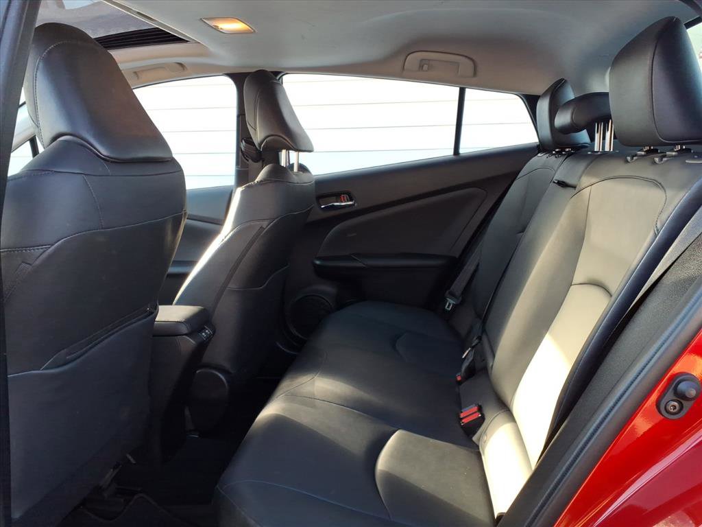 Used 2019 Toyota Prius XLE w/ Advanced Technology Package image 11