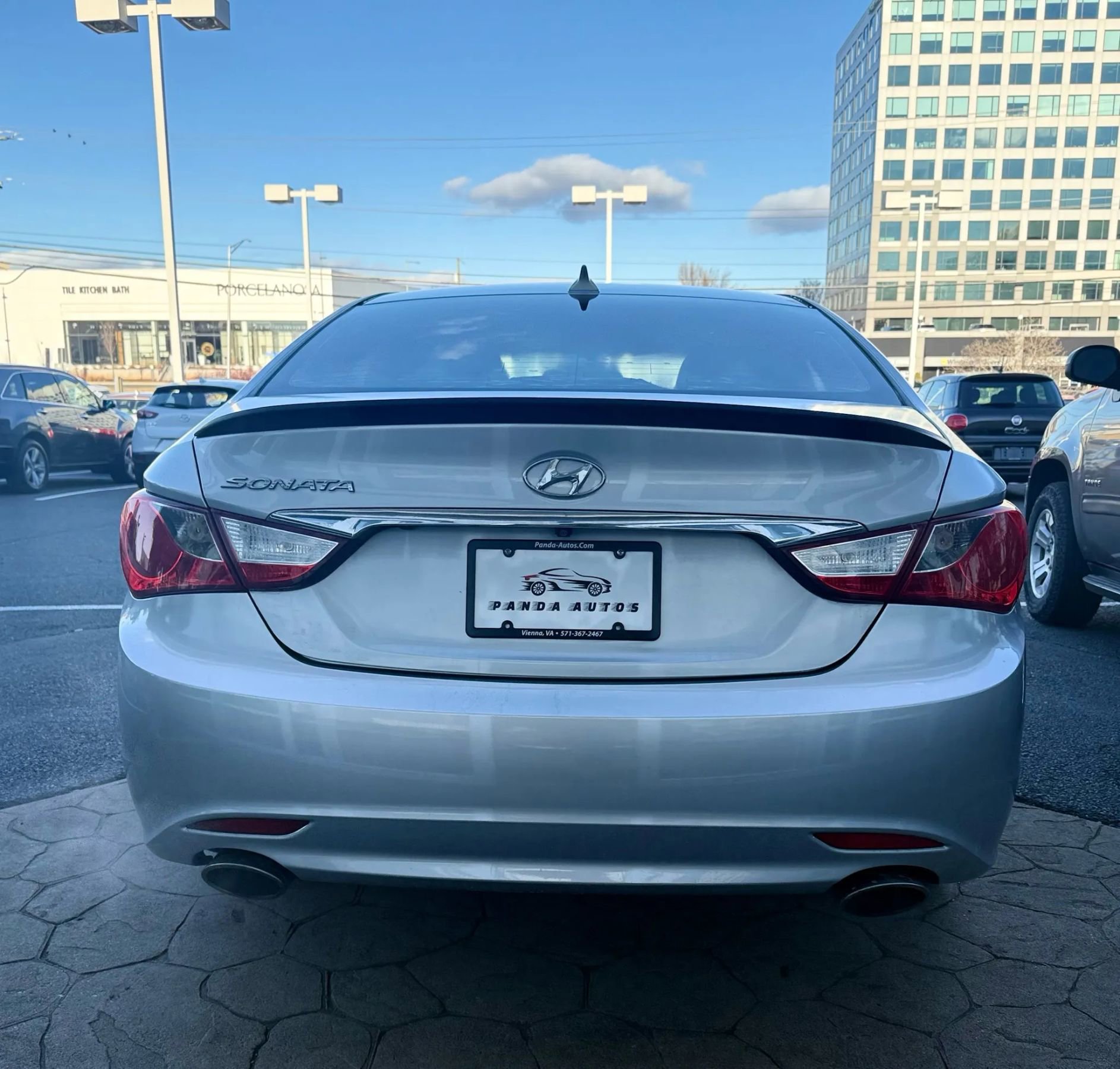 Used 2013 Hyundai Sonata SE w/ Navigation & Sunroof Pkg image 6