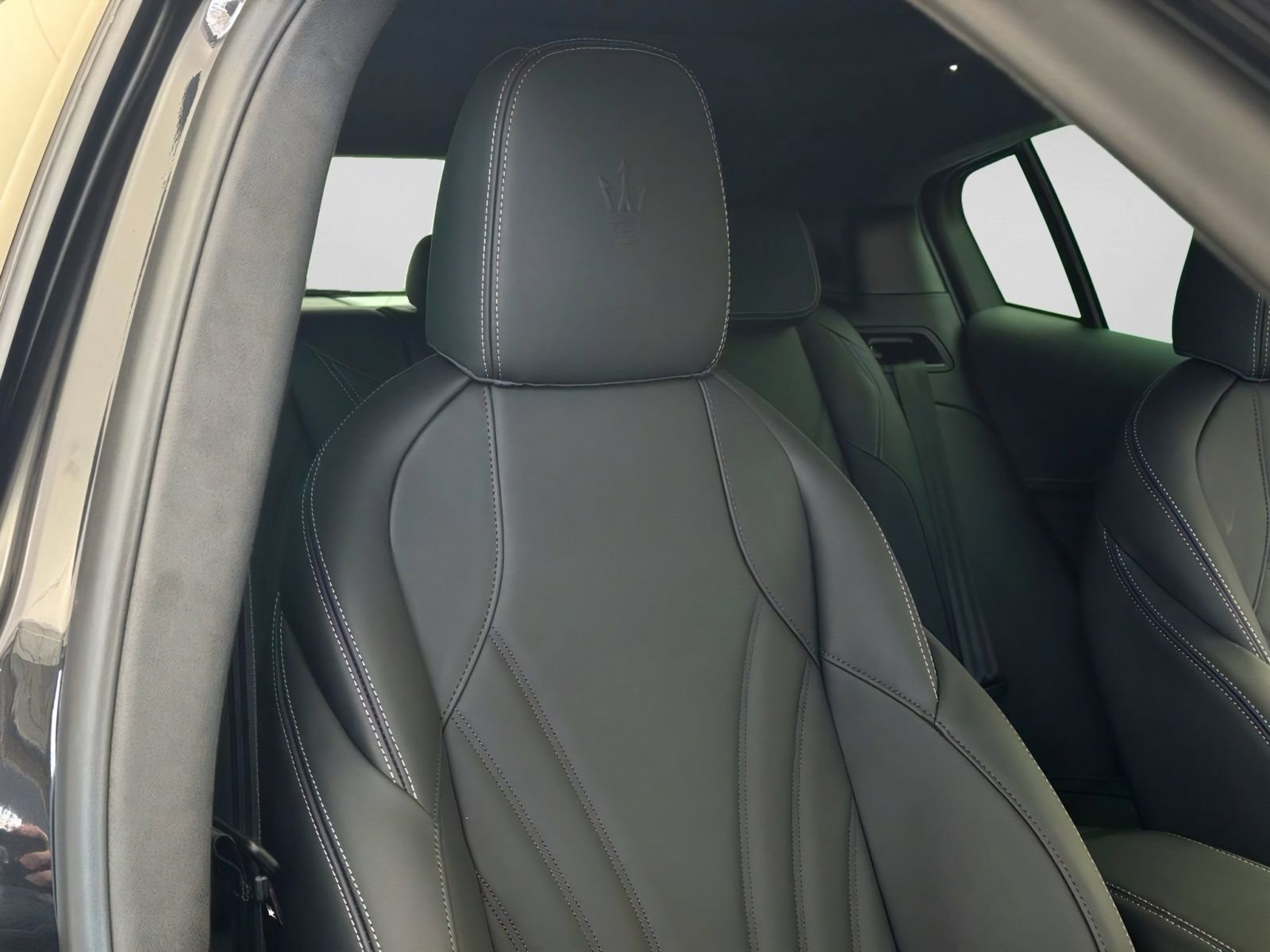 New 2025 Maserati Grecale Modena AWD/4WD image 45