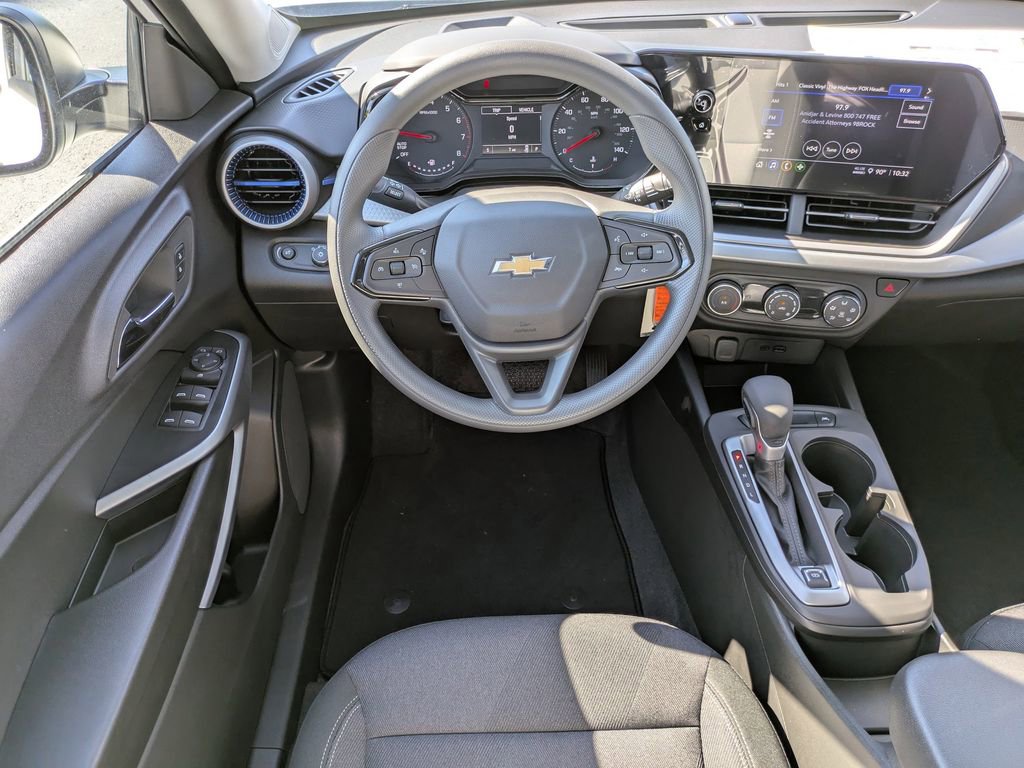 New 2026 Chevrolet Trax LS w/ Driver Confidence Package image 16