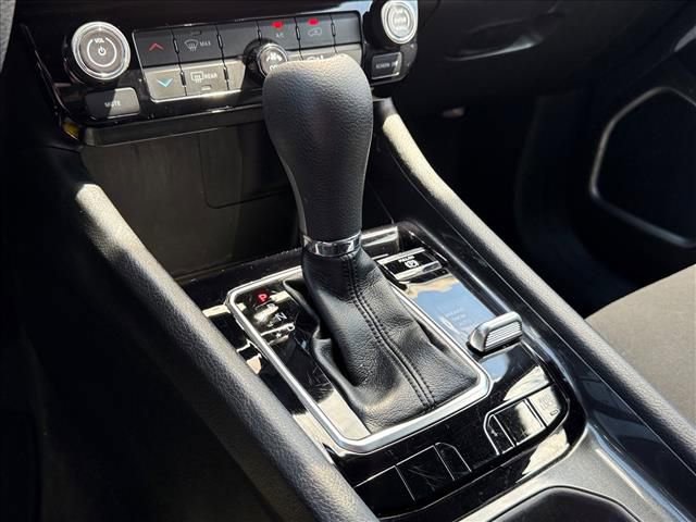 Used 2023 Jeep Compass Sport AWD/4WD image 18