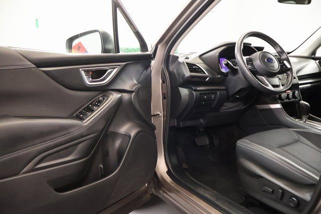 Used 2022 Subaru Forester Premium AWD/4WD image 8
