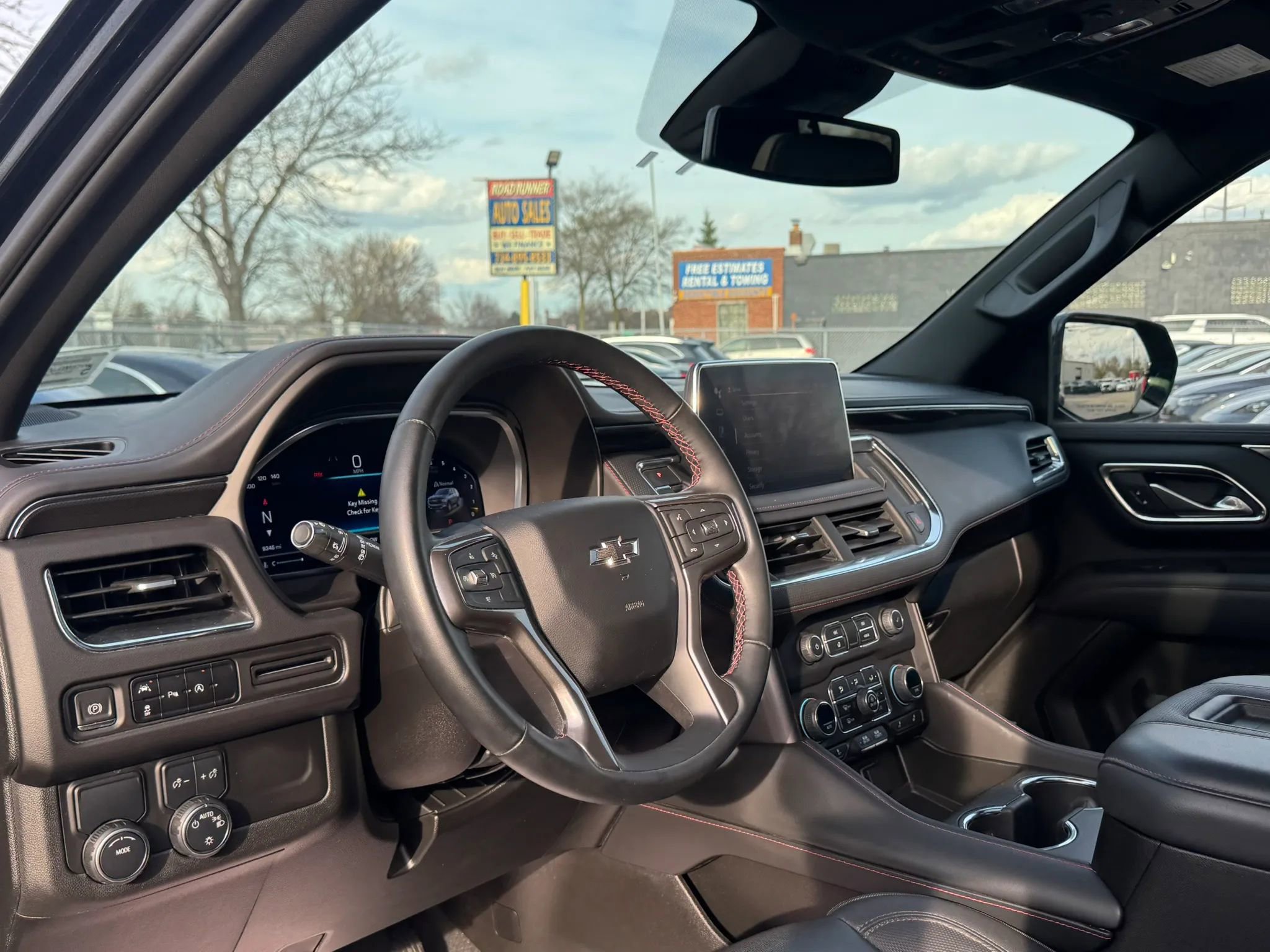 Used 2023 Chevrolet Tahoe RST RWD image 12