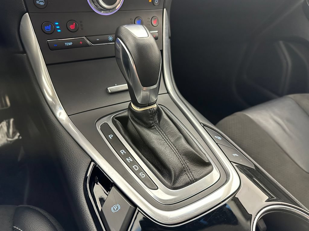 Used 2018 Ford Edge Sport w/ Equipment Group 401A AWD/4WD image 27