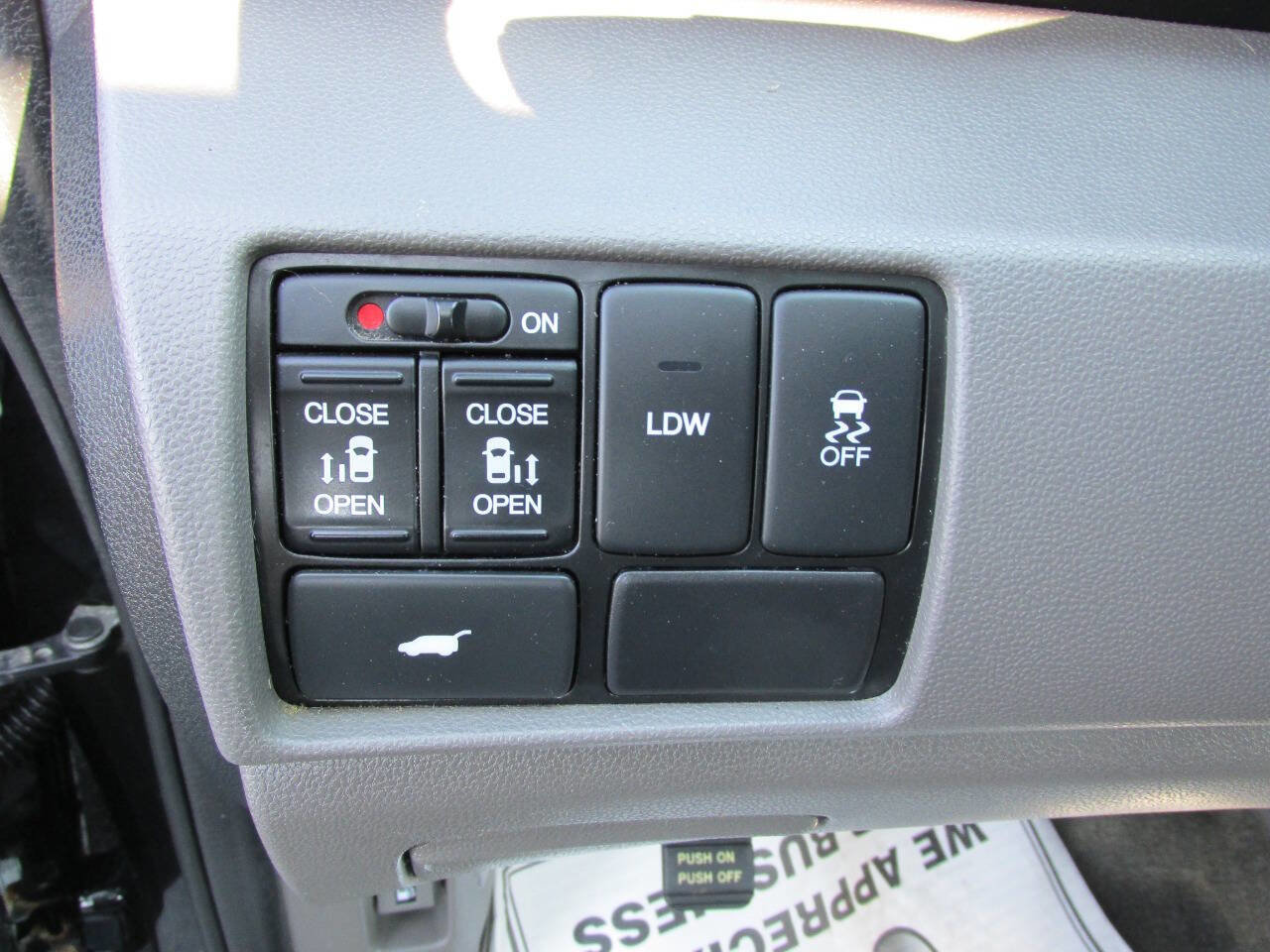 Used 2017 Honda Odyssey EX-L image 9