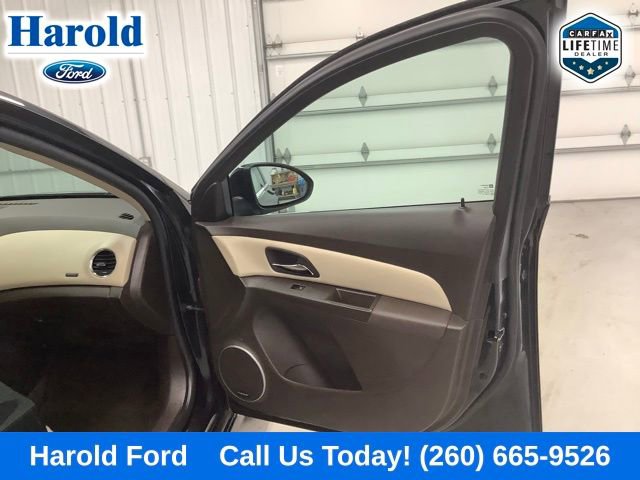 Used 2014 Chevrolet Cruze LTZ w/ Sun, Sound and Sport Package image 11