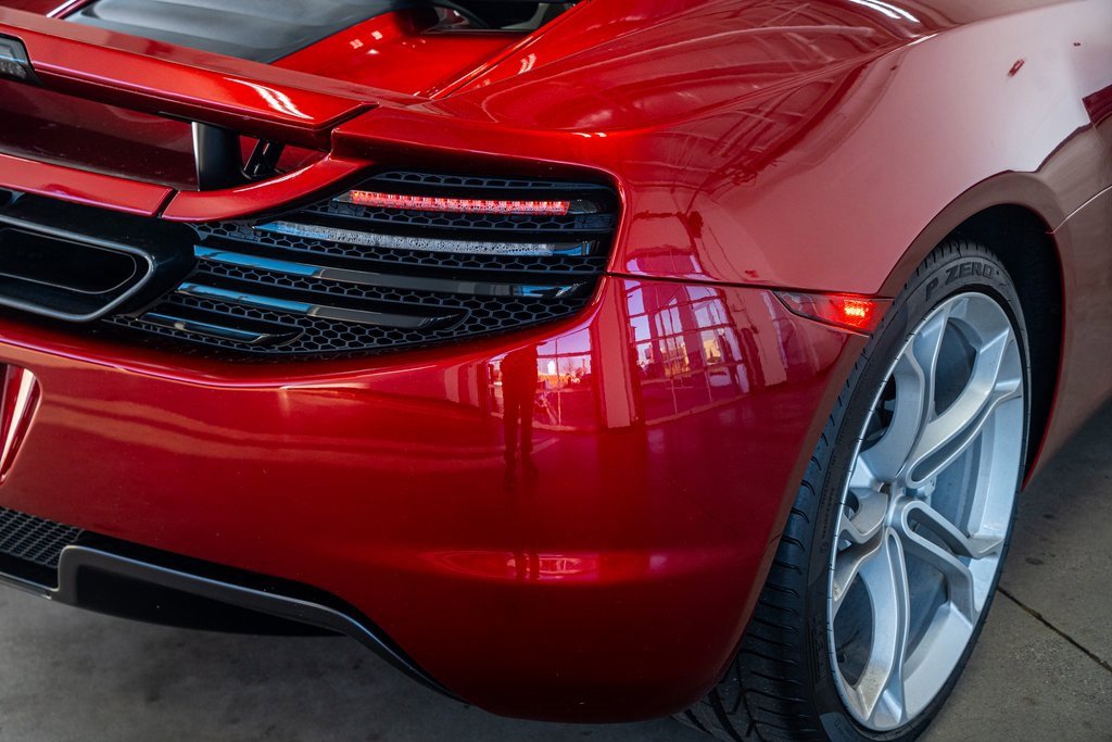 Used 2012 McLaren MP4-12C Coupe image 30