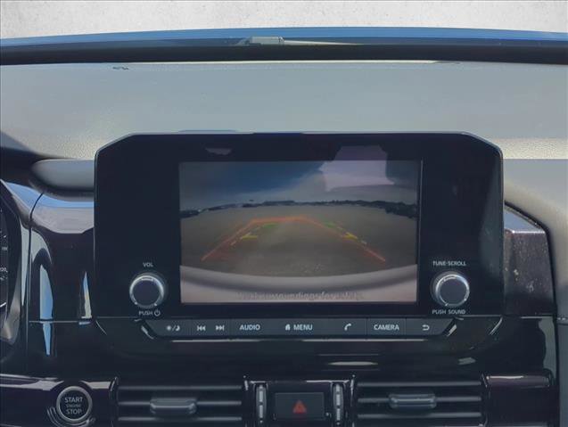 Used 2024 Nissan Pathfinder SV FWD image 14