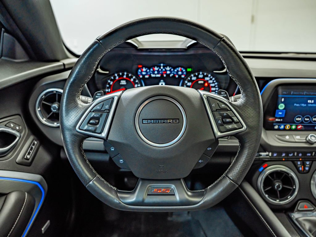 Used 2019 Chevrolet Camaro SS RWD image 26