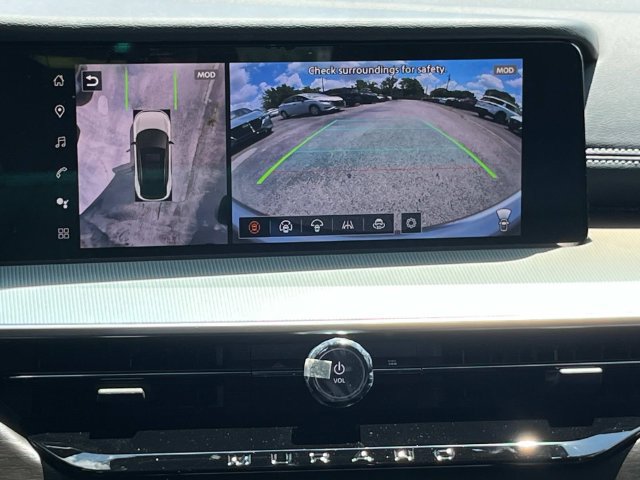 New 2025 Nissan Murano SL w/ Cargo Package AWD/4WD image 16