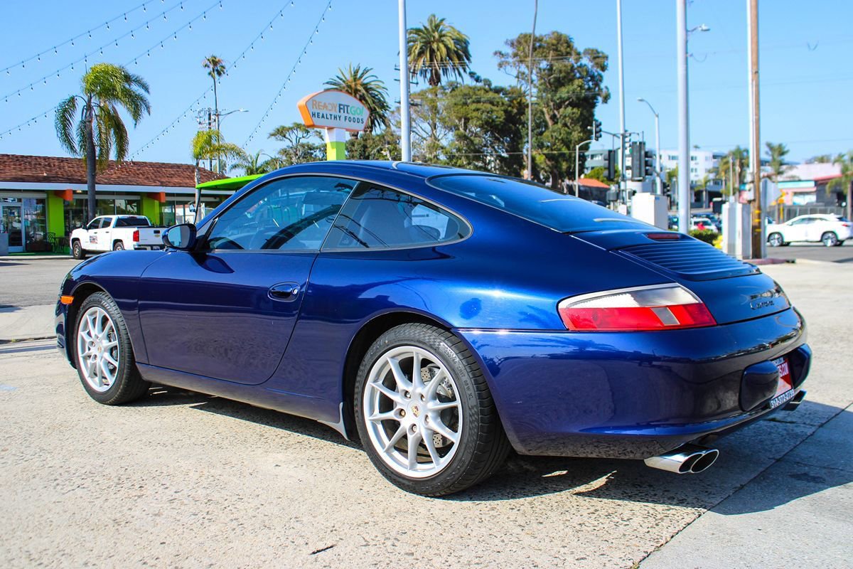 Used 2002 Porsche 911 GT3 RS image 3