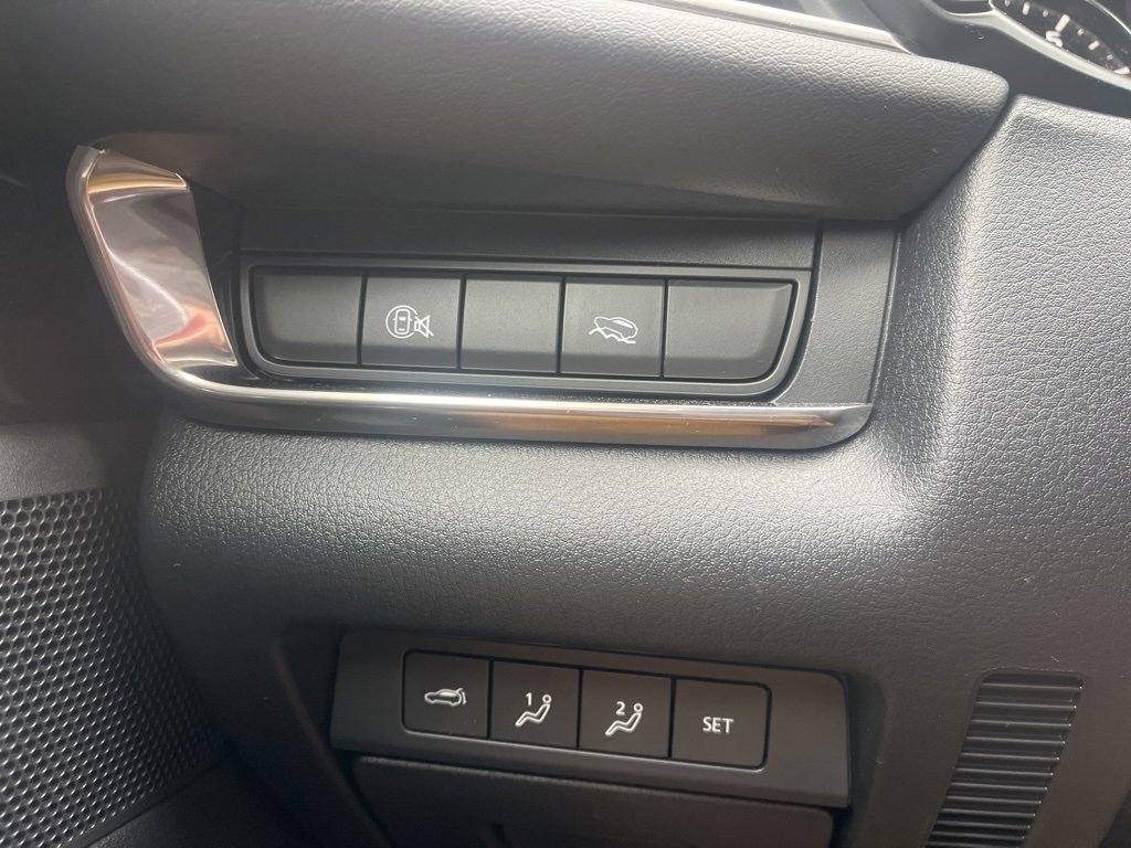 Used 2025 MAZDA CX-30 AWD 2.5 S w/ Premium Package image 20