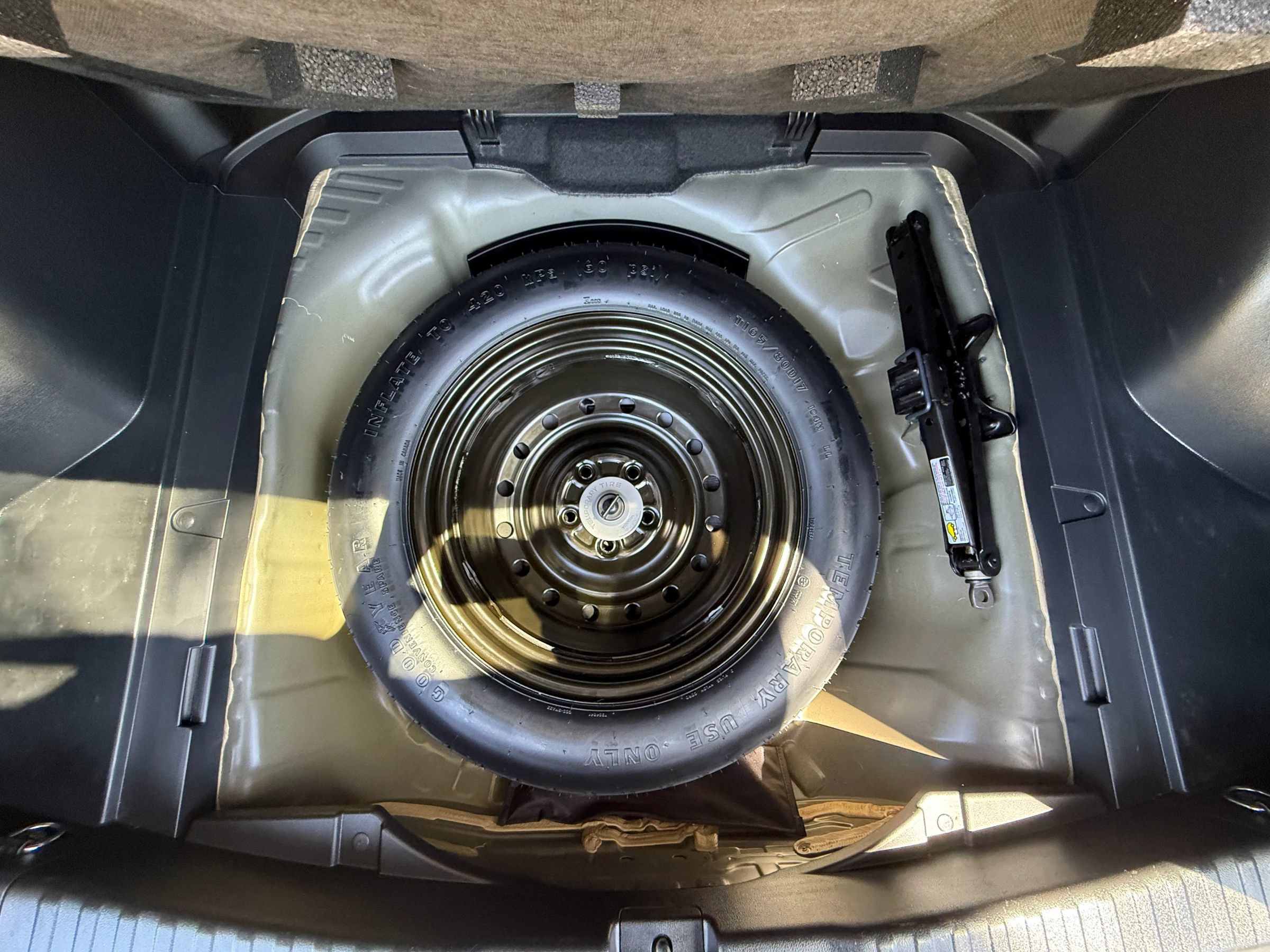 Used 2015 Honda CR-V Touring image 26