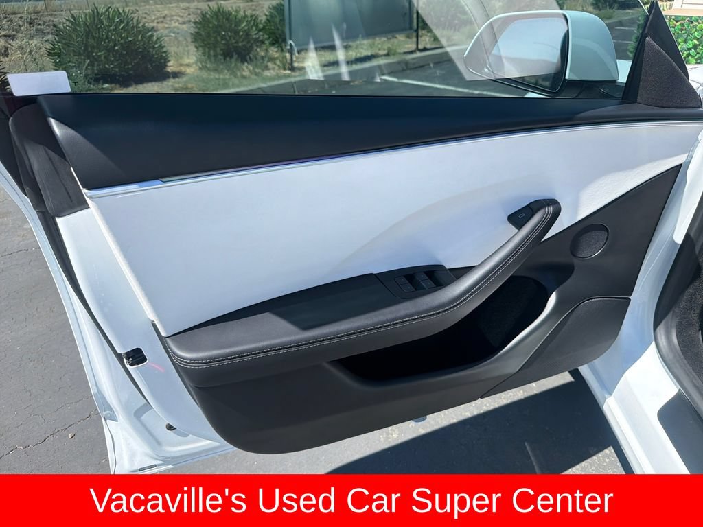 Used 2024 Tesla Model 3 Performance AWD/4WD image 10