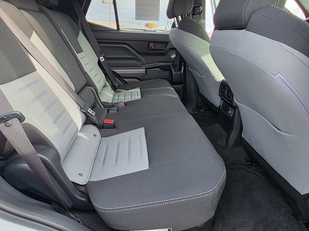 Used 2025 Toyota 4Runner TRD Off-Road image 26