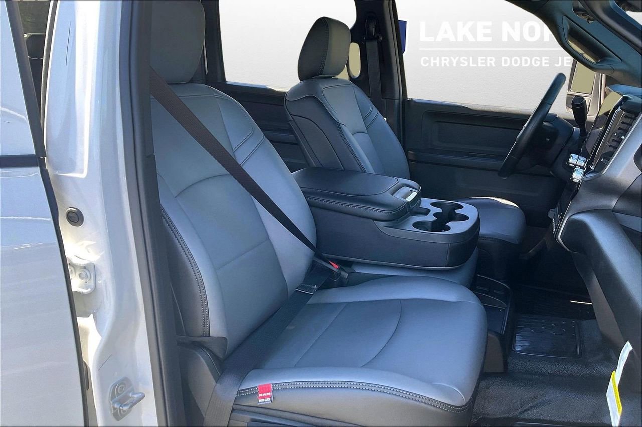 New 2026 RAM 3500 Tradesman image 24